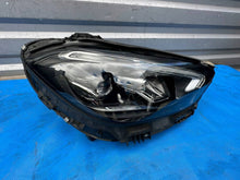 Laden Sie das Bild in den Galerie-Viewer, Frontscheinwerfer Mercedes-Benz W206 A2069064003 LED Rechts Headlight SCH9945172793lm