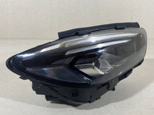 Laden Sie das Bild in den Galerie-Viewer, Frontscheinwerfer Mercedes-Benz W247 A2479062603 LED Rechts Headlight