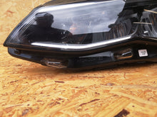 Load image into Gallery viewer, Frontscheinwerfer VW Golf VIII 5H1941005C Links Scheinwerfer Headlight SCH5364728206xv