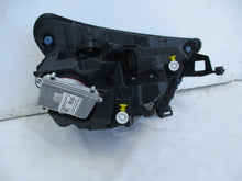 Laden Sie das Bild in den Galerie-Viewer, Frontscheinwerfer Skoda Kamiq 658941015B Full LED Links Scheinwerfer Headlight SCH1711728907ar