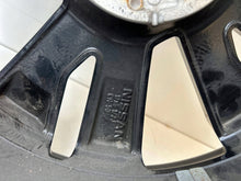Laden Sie das Bild in den Galerie-Viewer, 1x Alufelge 17 Zoll 2K95-5FA3A Nissan Micra I Rim Wheel FEL2254306245ix