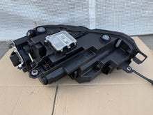 Load image into Gallery viewer, Frontscheinwerfer Skoda Superb 3P1941016 LED Rechts Scheinwerfer Headlight SCH2513639634bu
