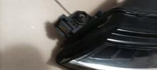 Laden Sie das Bild in den Galerie-Viewer, Frontscheinwerfer Skoda Karoq 57B941015D Links Scheinwerfer Headlight SCH9766858549wb