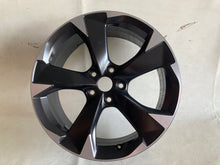 Laden Sie das Bild in den Galerie-Viewer, 1x Alufelge 18 Zoll 7.5" 5x112 46ET Glanz Schwarz 5FA601025H Cupra Leon FEL2319647214pt