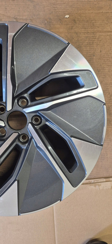 1x Alufelge 19 Zoll 8.0" 5x112 45ET Glanz 11A601025M VW I Rim Wheel FEL8844855328de