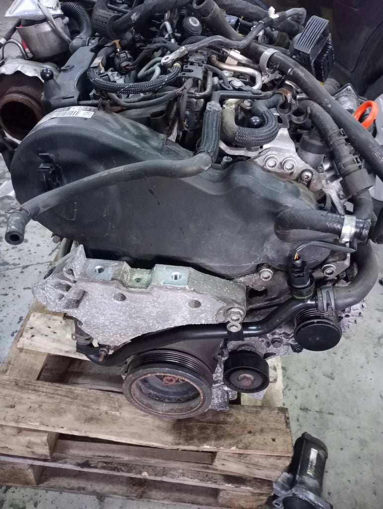 Motor Audi Skoda VW CFF 2.0 TDI Diesel Engine Unkomplett