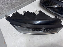 Laden Sie das Bild in den Galerie-Viewer, Frontscheinwerfer Skoda Octavia Ein Satz Scheinwerfer Headlight SCH9609266914uk