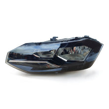 Laden Sie das Bild in den Galerie-Viewer, Frontscheinwerfer VW Polo 2G1941005 LED Links Scheinwerfer Headlight