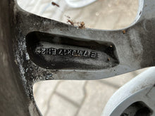 Load image into Gallery viewer, 1x Alufelge 17 Zoll 7.5" 5x120 6787576 BMW F26 X3 F25 Rim Wheel FEL2312607189hj