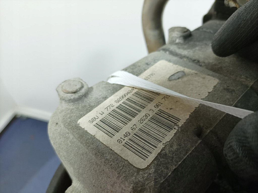 Motor Renault Master II S8UW772 2.5 80PS 59kW 2000 Diesel Engine Unkomplett