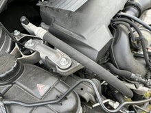 Load image into Gallery viewer, Motor Mercedes-Benz W176 W246 270910 1.6 CGI 156PS 115kW 2012 Benzin Komplett MOT2902671509ax