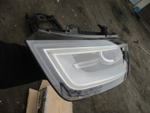 Laden Sie das Bild in den Galerie-Viewer, Frontscheinwerfer Audi Q3 8U0941003H Xenon Links Scheinwerfer Headlight