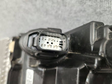 Laden Sie das Bild in den Galerie-Viewer, Frontscheinwerfer VW Transporter S74113E016 LED Rechts Scheinwerfer Headlight SCH6670628656in