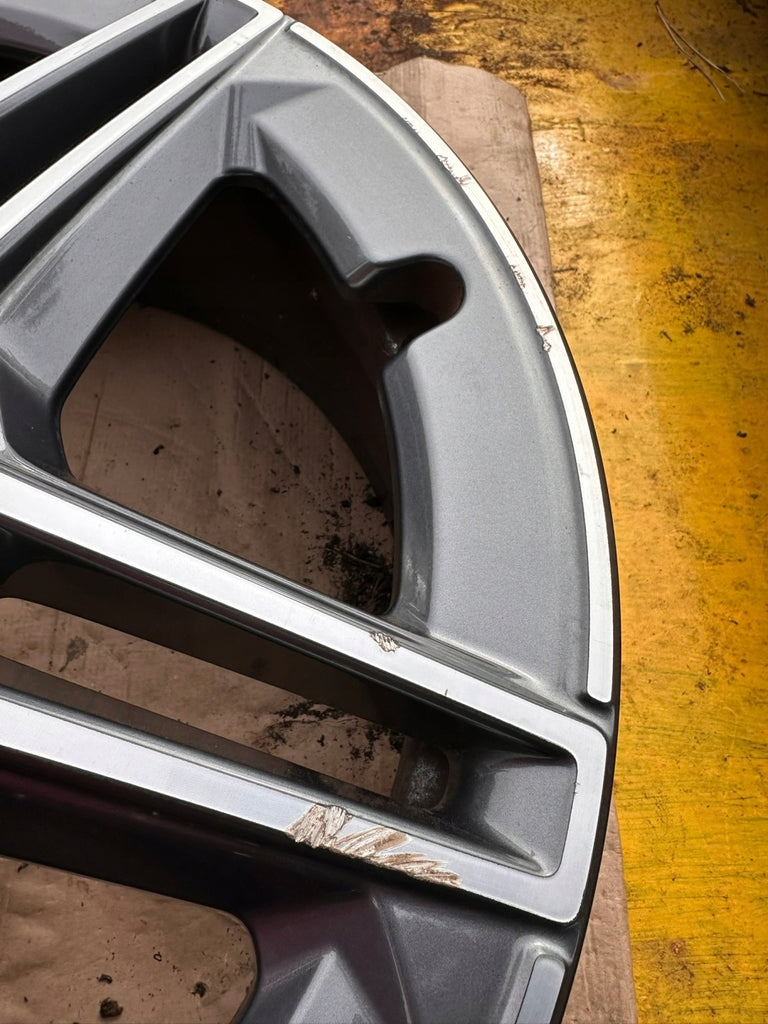 1x Alufelge 19 Zoll 2474011500 Mercedes-Benz Glb X247 Rim Wheel FEL8016703709gb