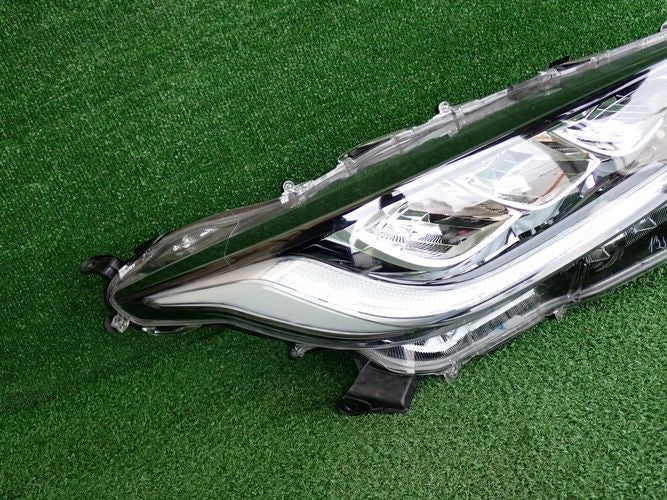 Frontscheinwerfer Toyota Yaris LED Rechts Scheinwerfer Headlight