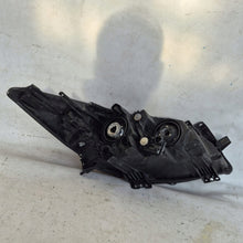 Laden Sie das Bild in den Galerie-Viewer, Frontscheinwerfer Mazda 3 BDG7-51040 Xenon Links Scheinwerfer Headlight SCH4754688203eh