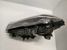 Load image into Gallery viewer, Frontscheinwerfer BMW G30 5A26FA3 5A388C4 LED Ein Satz Scheinwerfer Headlight SCH8429206793qr