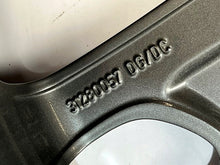 Laden Sie das Bild in den Galerie-Viewer, 1x Alufelge 17 Zoll 7.0&quot; 5x108 52 5ET 31280057 Volvo C30 S40 V50 Rim Wheel