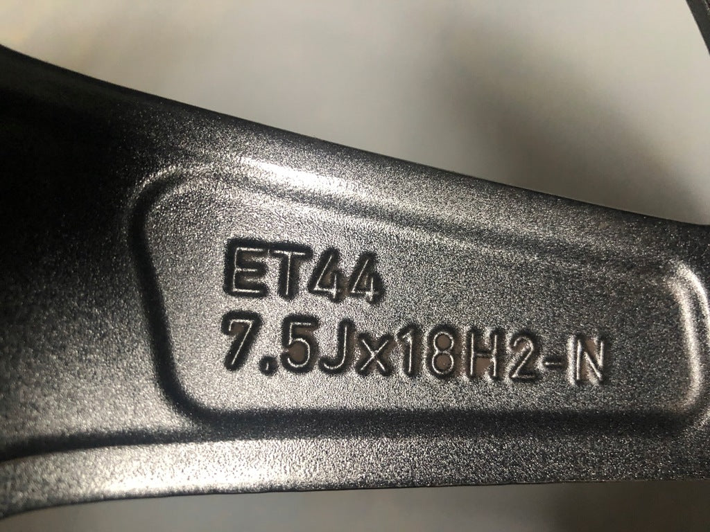 4x Alufelge 18 Zoll 8.5" 5x112 Glanz Silber A2054019600 Mercedes-Benz A205 FEL7582426280pr