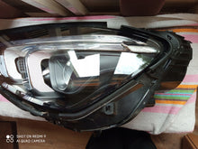 Laden Sie das Bild in den Galerie-Viewer, Frontscheinwerfer Mercedes-Benz Gle A1679060303 LED Links Scheinwerfer Headlight