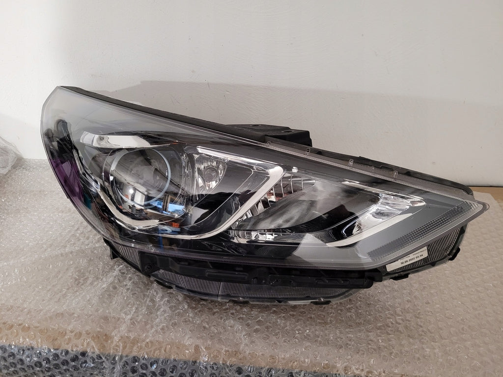 Frontscheinwerfer Hyundai I30 III 92102G4510 Rechts Scheinwerfer Headlight