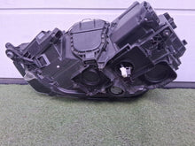 Laden Sie das Bild in den Galerie-Viewer, Frontscheinwerfer VW Golf VII Sportsvan 517941032B Xenon Rechts Headlight SCH3682818771wz