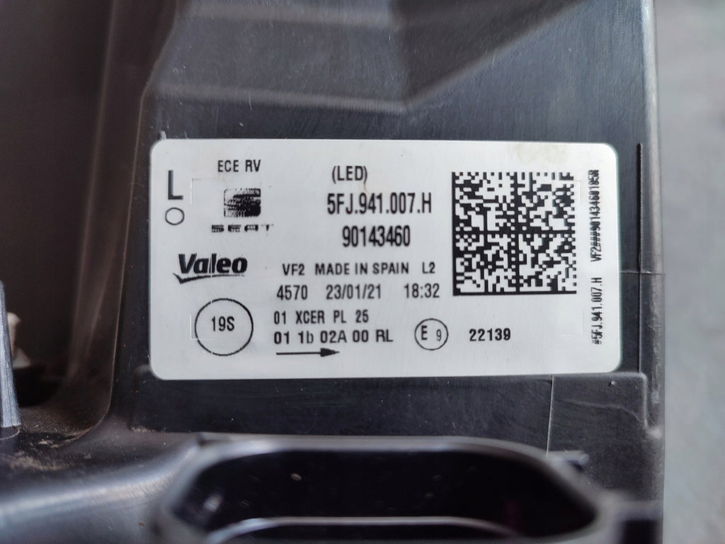 Frontscheinwerfer Seat Tarraco 5FJ941007H LED Links Scheinwerfer Headlight