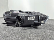 Laden Sie das Bild in den Galerie-Viewer, Frontscheinwerfer VW Scirocco 89320009 Xenon Links Scheinwerfer Headlight SCH8209239998ob