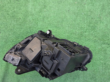 Load image into Gallery viewer, Frontscheinwerfer Mercedes-Benz W205 A2059062604 Full LED Rechts Headlight SCH9314210500nq