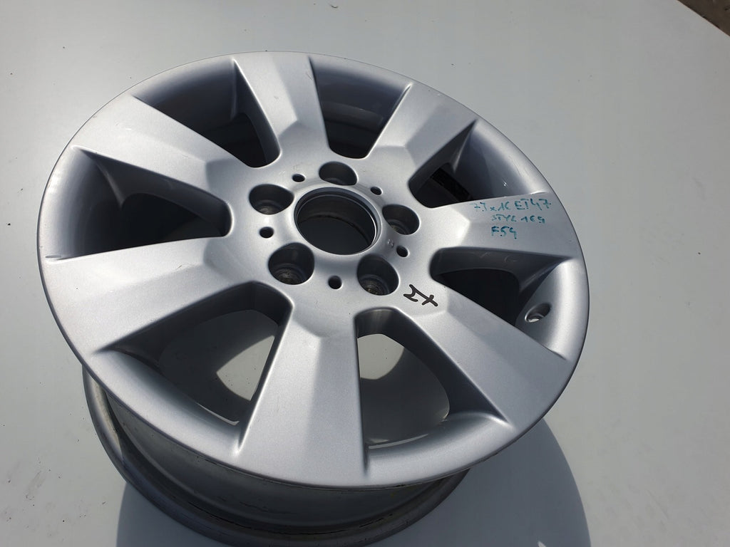 1x Alufelge 16 Zoll 7.0" 5x120 47ET BMW 1 Rim Wheel