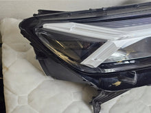 Laden Sie das Bild in den Galerie-Viewer, Frontscheinwerfer Dacia Sandero III Logan Jogger 260103884R Rechts Headlight