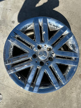 Load image into Gallery viewer, 1x Alufelge 17 Zoll 8.5" 5x112 A2044010302 Mercedes-Benz W204 Rim Wheel FEL6494190011nc