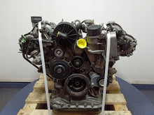 Load image into Gallery viewer, Motor Mercedes-Benz W221 272965 3.5 272PS 200kW 2006 Benzin Engine Unkomplett