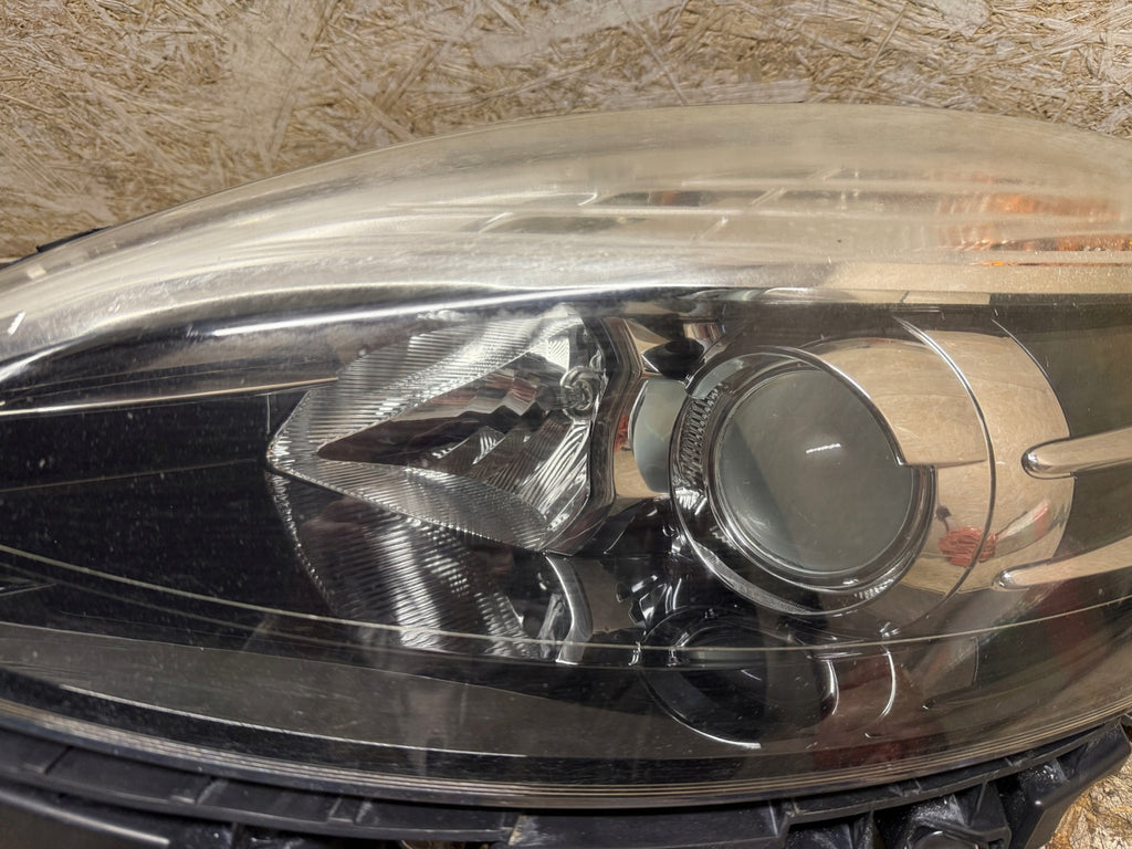Frontscheinwerfer Renault Scenic 89906003 Ein Satz Scheinwerfer Headlight SCH5303145727lt