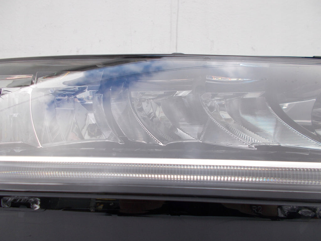 Frontscheinwerfer Skoda Octavia IV 5E4941016I LED Rechts Scheinwerfer Headlight SCH3815071418id