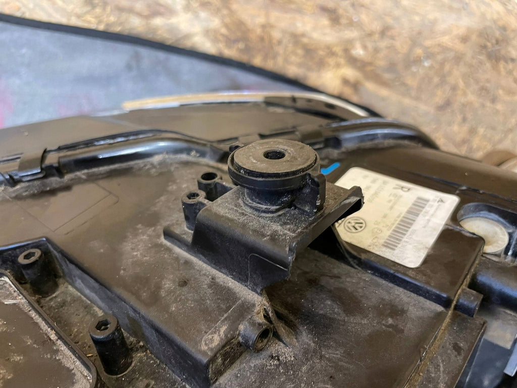 Frontscheinwerfer VW Tiguan Allspace 5NN941082C S2410P074 Full LED Rechts