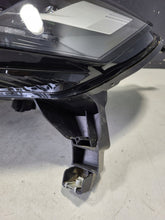 Laden Sie das Bild in den Galerie-Viewer, Frontscheinwerfer Renault 260604753R Links Scheinwerfer Headlight SCH3278285697qu