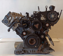 Load image into Gallery viewer, Motor Audi B8 CGKA 2.7 TDI 190PS 140kW Diesel Engine Unkomplett