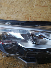 Laden Sie das Bild in den Galerie-Viewer, Frontscheinwerfer Peugeot Expert 9808572580 Rechts Scheinwerfer Headlight SCH6415901025xs