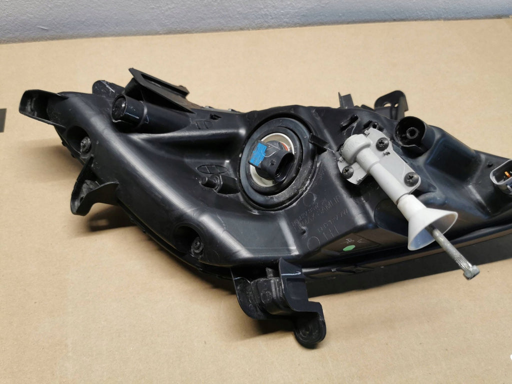Frontscheinwerfer Hyundai I20 Links Scheinwerfer Headlight SCH2552647381bu