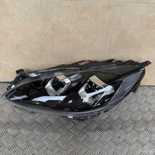 Laden Sie das Bild in den Galerie-Viewer, Frontscheinwerfer Ford Kuga III LV4B-13E017-AK LV4B-13E016-AK LED Ein Satz SCH7028954117og