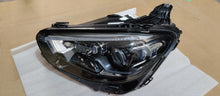 Load image into Gallery viewer, Frontscheinwerfer Mercedes-Benz W213 A2139065310 Ein Stück (Rechts oder Links) SCH1102431219xq