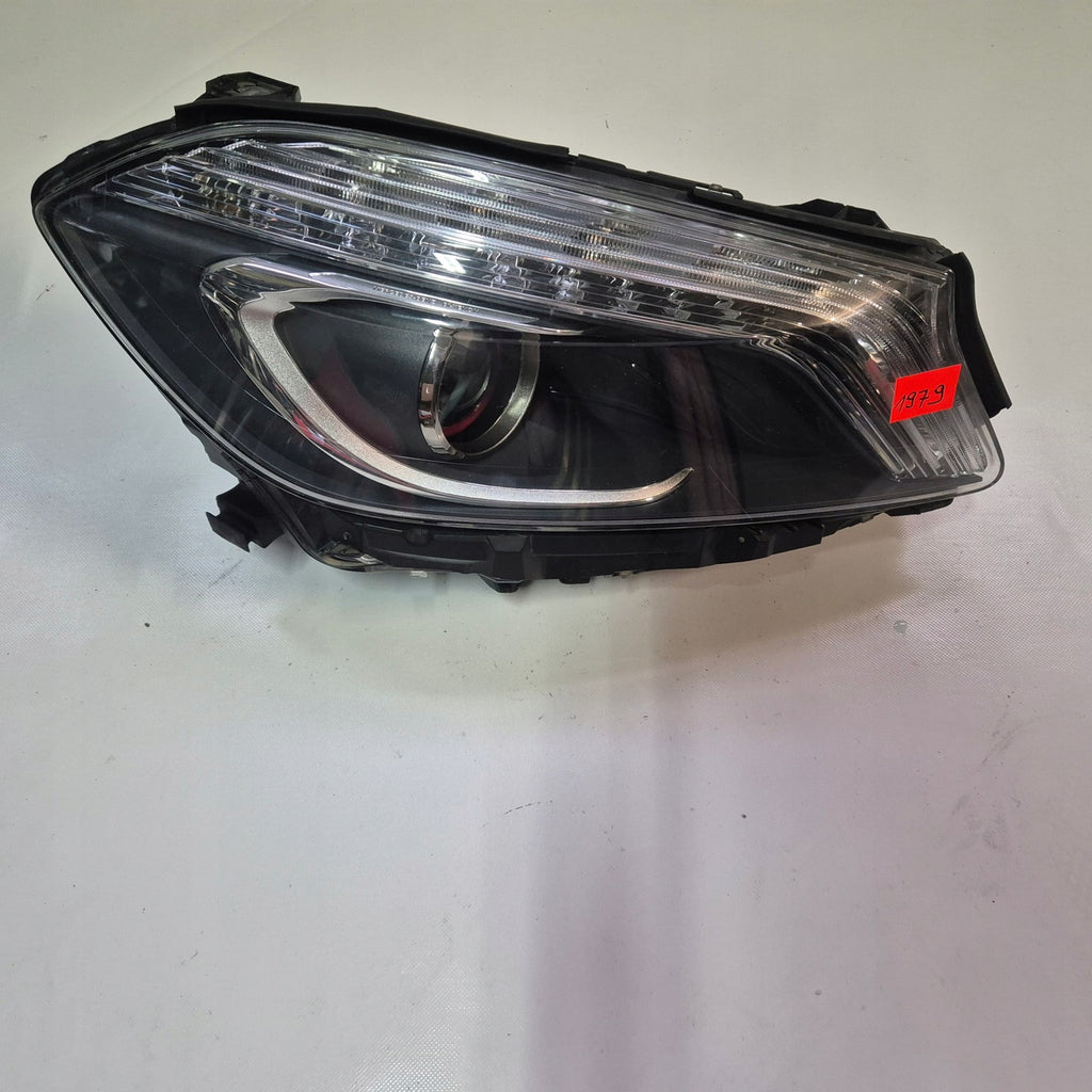 Frontscheinwerfer Mercedes-Benz W176 A1768204361 Xenon Rechts Headlight SCH5103356764ws