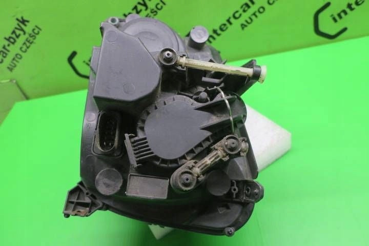 Frontscheinwerfer VW Amarok Rechts Scheinwerfer Headlight SCH7204255560ew