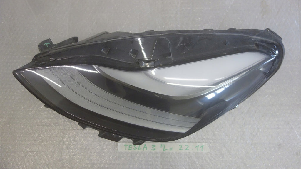 Frontscheinwerfer Tesla Model Y 1514952-00-D LED Links Scheinwerfer Headlight