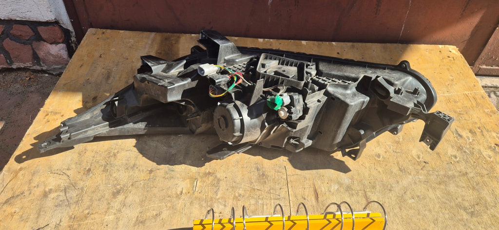 Frontscheinwerfer Mitsubishi Eclipse Cross I 8301D066 Rechts Headlight SCH9951127810gm