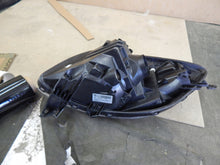 Laden Sie das Bild in den Galerie-Viewer, Frontscheinwerfer Toyota Yaris 89001286 Rechts Scheinwerfer Headlight SCH5871911804hn