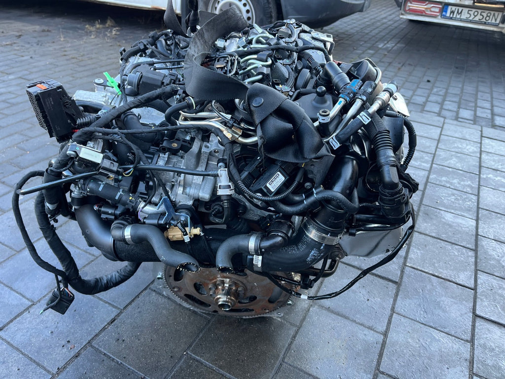 Motor Audi A4 B9 DEU 2.0 TDI Diesel Engine Komplett