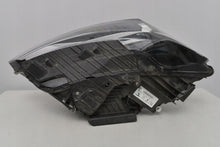 Laden Sie das Bild in den Galerie-Viewer, Frontscheinwerfer Peugeot 308 98516735 Rechts Scheinwerfer Headlight