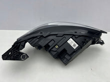 Laden Sie das Bild in den Galerie-Viewer, Frontscheinwerfer Opel Corsa F 9829522780 Full LED Links Scheinwerfer Headlight SCH2517245302xm